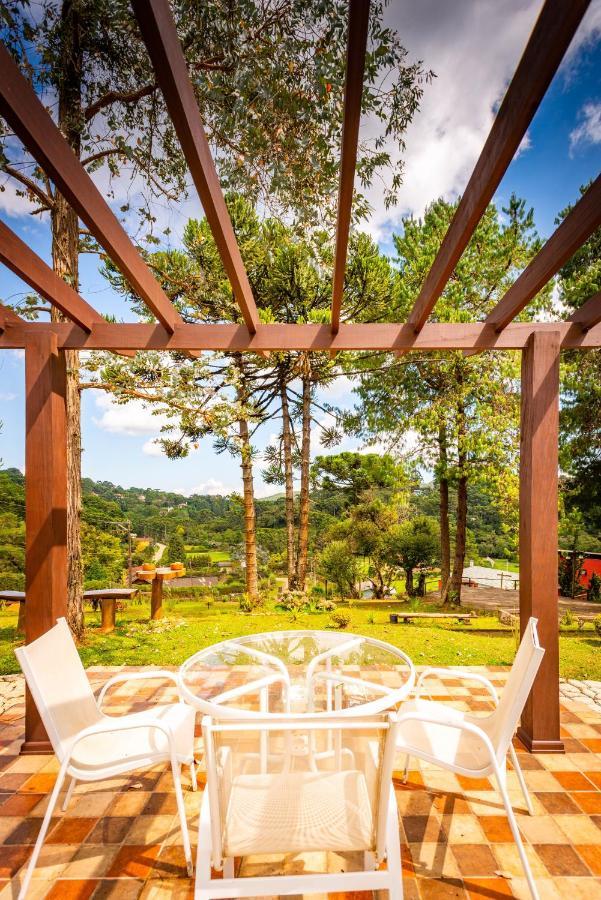 Pousada Jardim Das Montanhas มงชิแวร์จิ ภายนอก รูปภาพ